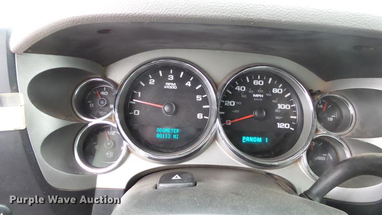 image for item DC3199 2007 Chevrolet Silverado 2500HD Crew Cab pickup truck