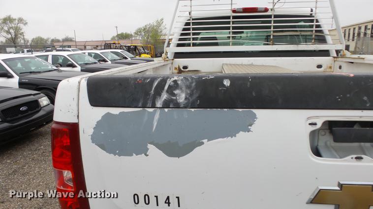 image for item DC3199 2007 Chevrolet Silverado 2500HD Crew Cab pickup truck