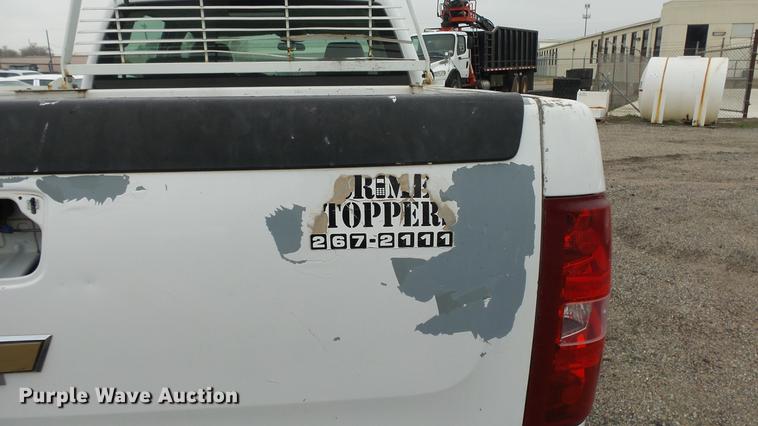 image for item DC3199 2007 Chevrolet Silverado 2500HD Crew Cab pickup truck