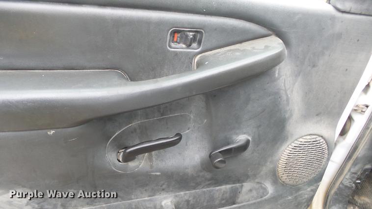 image for item DC3200 2006 Chevrolet Silverado 2500 pickup truck