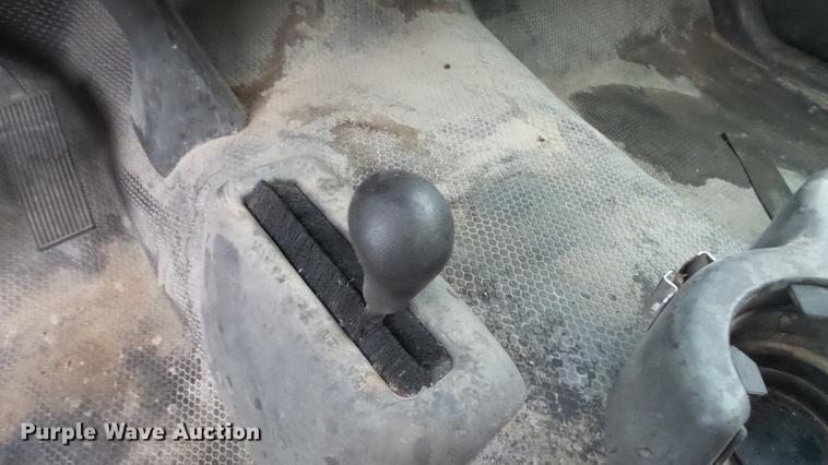 image for item DC3200 2006 Chevrolet Silverado 2500 pickup truck