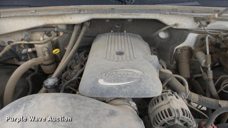 image for item DC3200 2006 Chevrolet Silverado 2500 pickup truck