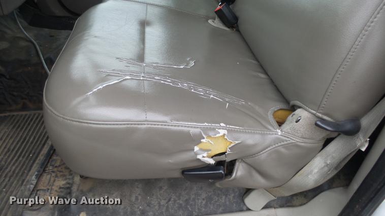 image for item DC3201 2008 Ford F250 Super Duty XL pickup truck