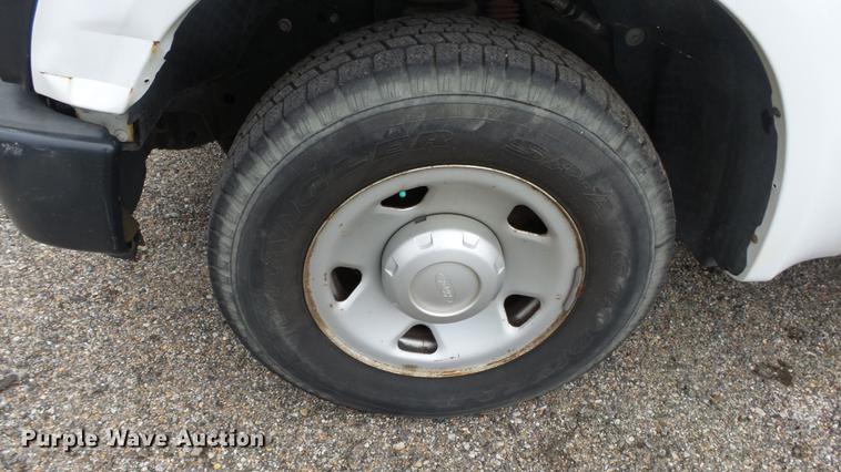 image for item DC3201 2008 Ford F250 Super Duty XL pickup truck