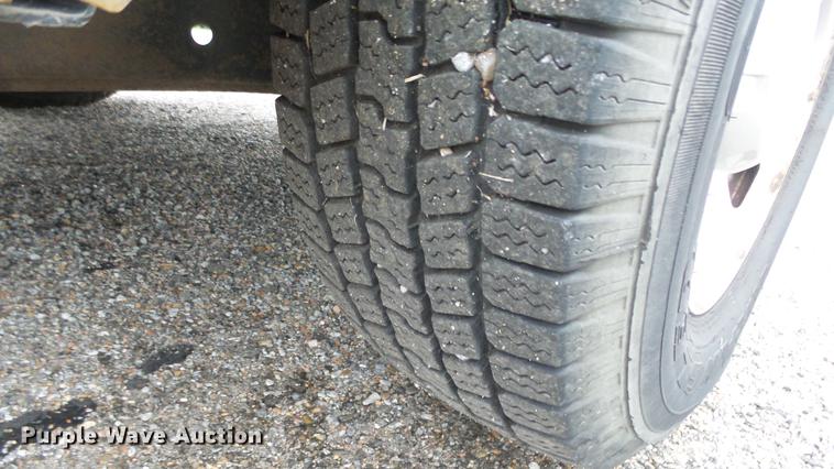 image for item DC3201 2008 Ford F250 Super Duty XL pickup truck