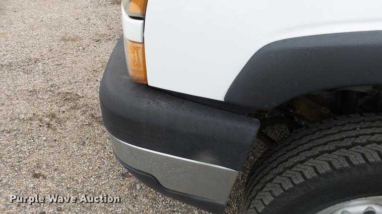 image for item DC3203 2006 Chevrolet Silverado 2500HD pickup truck