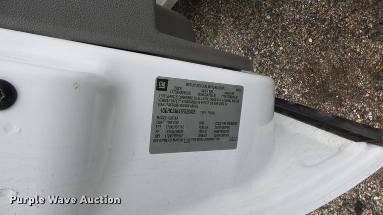 image for item DC3206 2007 Chevrolet Silverado 2500HD Crew Cab pickup truck