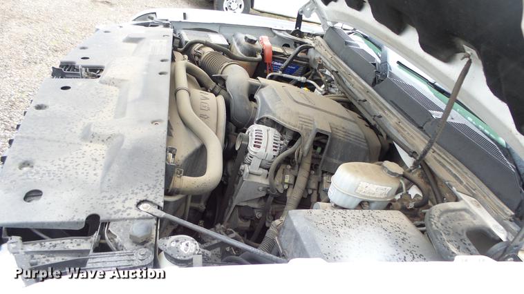 image for item DC3206 2007 Chevrolet Silverado 2500HD Crew Cab pickup truck