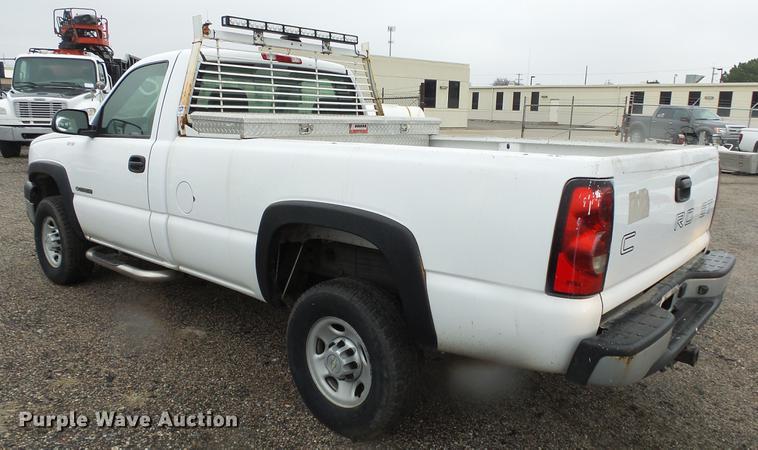 image for item DC3207 2006 Chevrolet Silverado 2500HD pickup truck