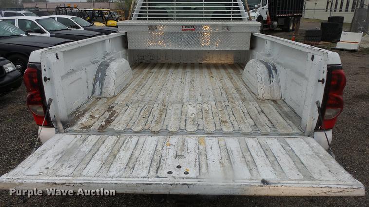 image for item DC3207 2006 Chevrolet Silverado 2500HD pickup truck