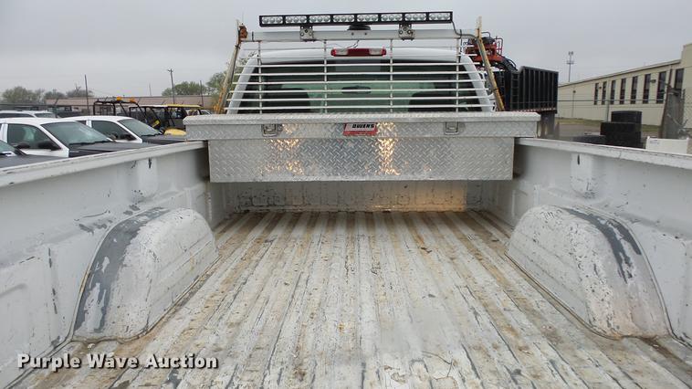 image for item DC3207 2006 Chevrolet Silverado 2500HD pickup truck