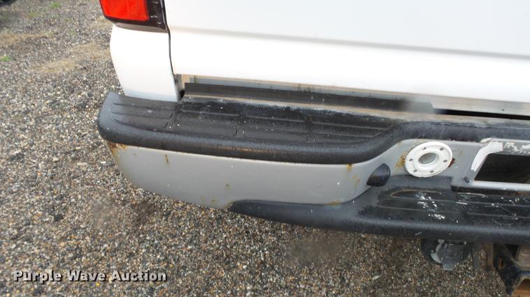 image for item DC3207 2006 Chevrolet Silverado 2500HD pickup truck