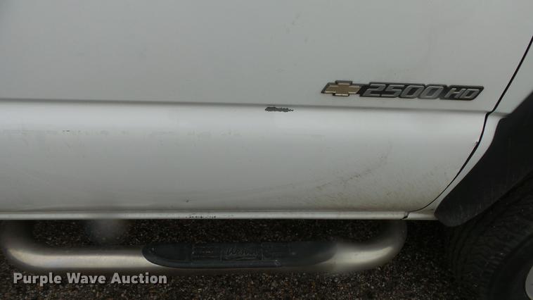 image for item DC3207 2006 Chevrolet Silverado 2500HD pickup truck