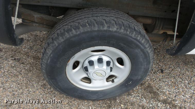 image for item DC3207 2006 Chevrolet Silverado 2500HD pickup truck