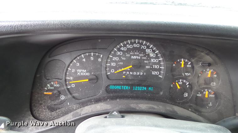 image for item DC3208 2006 Chevrolet Silverado 2500HD pickup truck