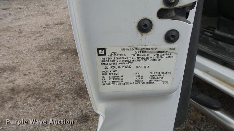 image for item DC3209 2006 Chevrolet Silverado 2500HD pickup truck