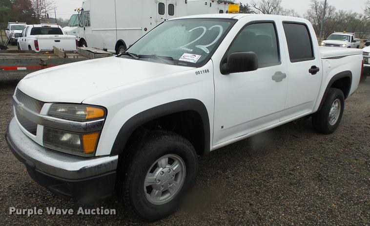 image for item DC3210 2006 Chevrolet Colorado Crew Cab pickup truck