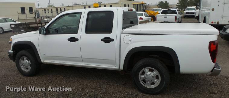 image for item DC3210 2006 Chevrolet Colorado Crew Cab pickup truck