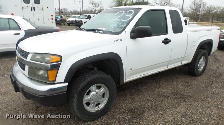 image for item DC3211 2006 Chevrolet Colorado Ext. Cab pickup truck