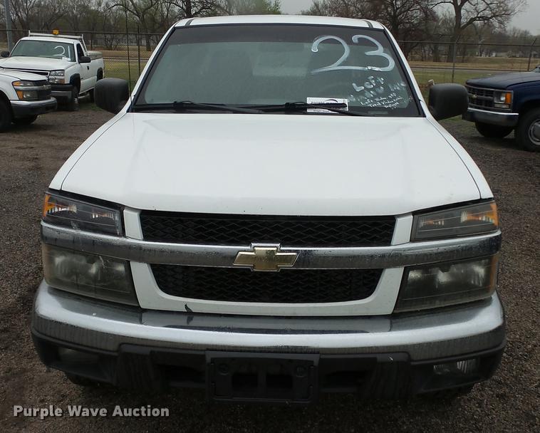 image for item DC3211 2006 Chevrolet Colorado Ext. Cab pickup truck