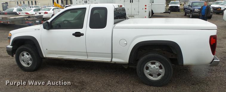 image for item DC3211 2006 Chevrolet Colorado Ext. Cab pickup truck