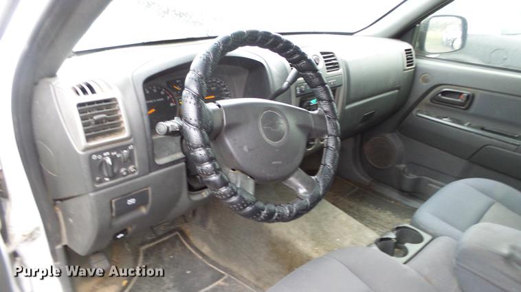 image for item DC3211 2006 Chevrolet Colorado Ext. Cab pickup truck
