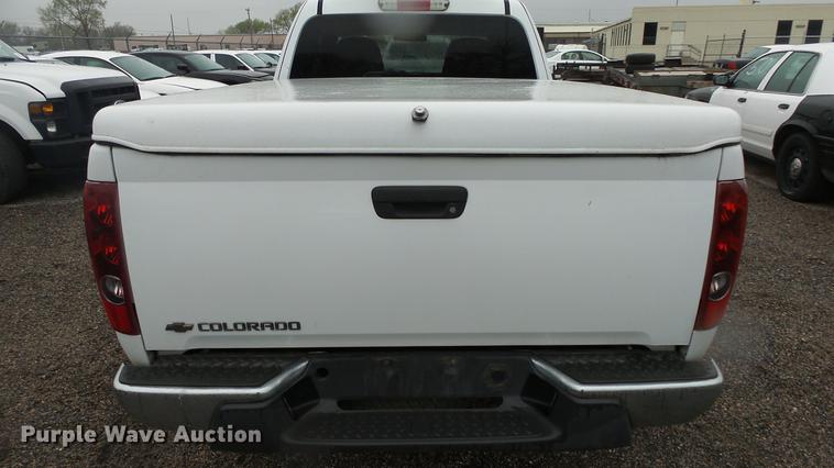 image for item DC3211 2006 Chevrolet Colorado Ext. Cab pickup truck