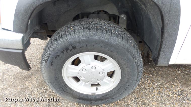 image for item DC3211 2006 Chevrolet Colorado Ext. Cab pickup truck