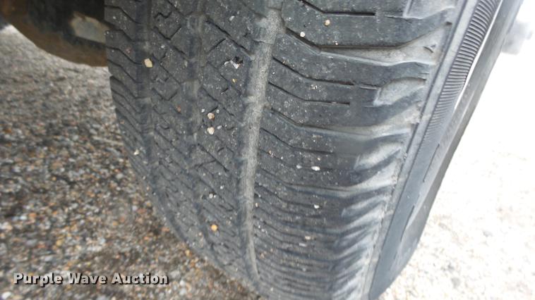 image for item DC3211 2006 Chevrolet Colorado Ext. Cab pickup truck