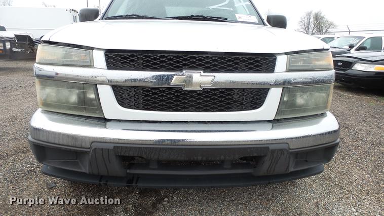 image for item DC3212 2005 Chevrolet Colorado Crew Cab pickup truck