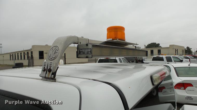 image for item DC3212 2005 Chevrolet Colorado Crew Cab pickup truck