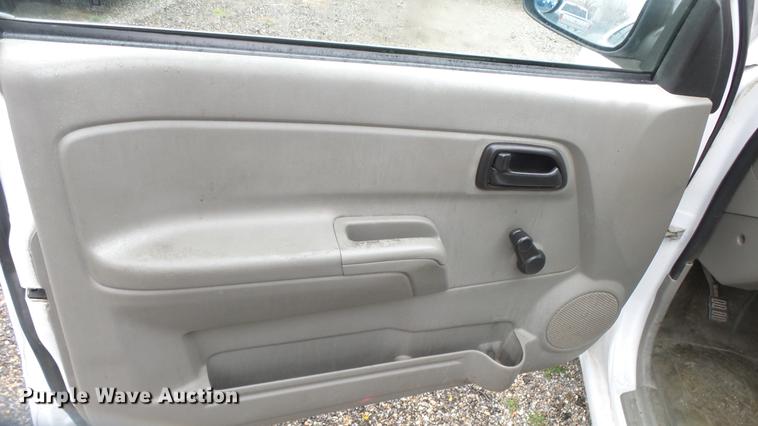 image for item DC3213 2007 Chevrolet Colorado Ext. Cab pickup truck