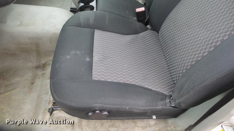 image for item DC3213 2007 Chevrolet Colorado Ext. Cab pickup truck