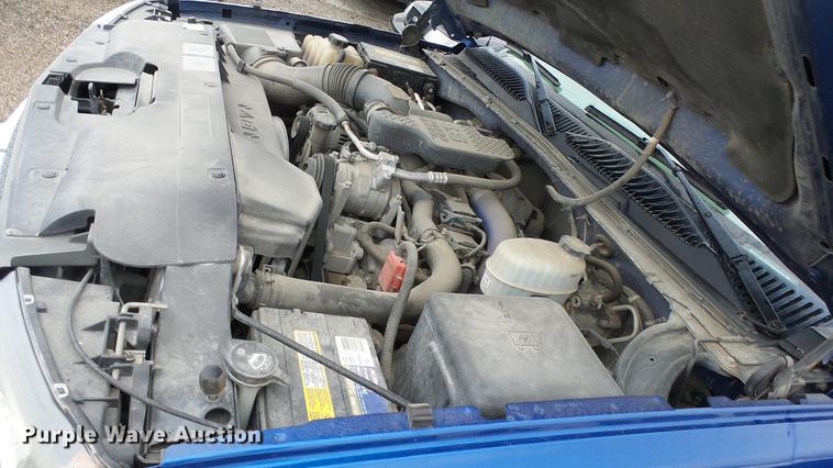 image for item DC3214 2003 Chevrolet Silverado 2500HD Ext. Cab pickup truck