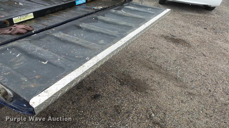 image for item DC3215 2000 Chevrolet C2500 pickup truck