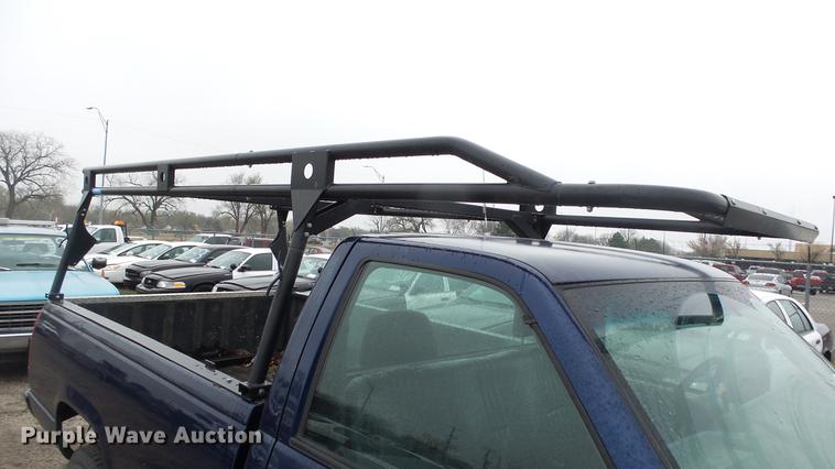 image for item DC3215 2000 Chevrolet C2500 pickup truck