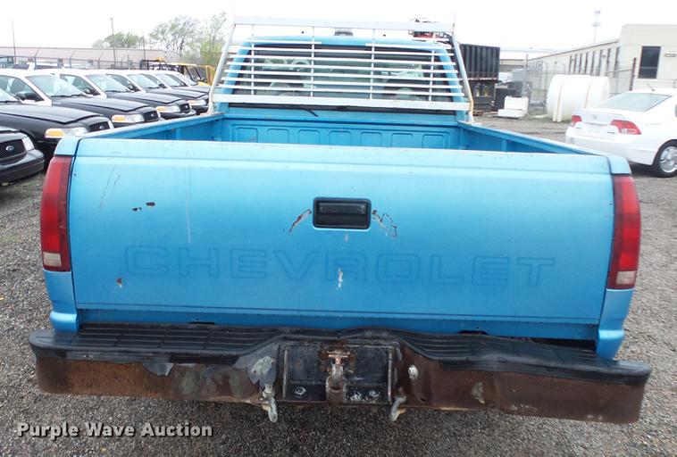 image for item DC3216 1999 Chevrolet C2500 pickup truck