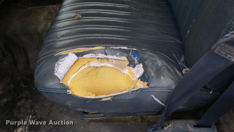 image for item DC3216 1999 Chevrolet C2500 pickup truck