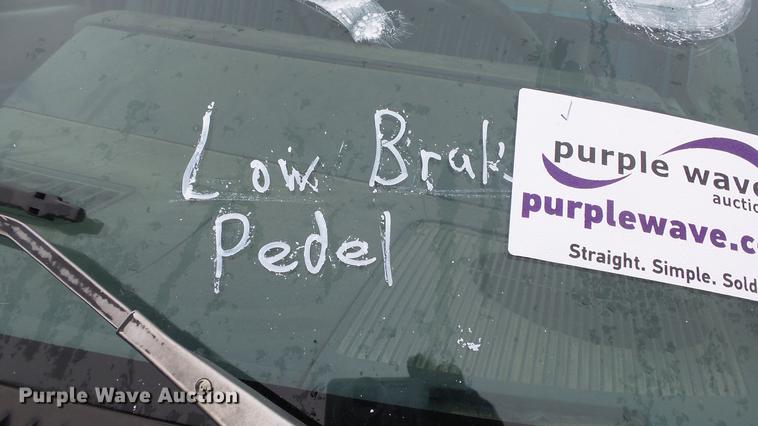 image for item DC3216 1999 Chevrolet C2500 pickup truck