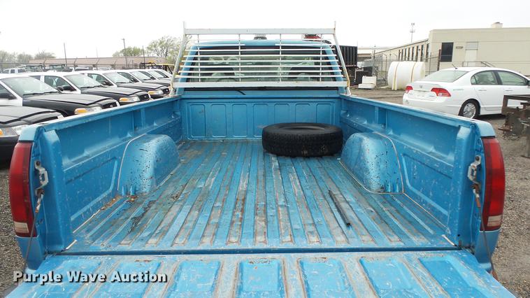 image for item DC3216 1999 Chevrolet C2500 pickup truck