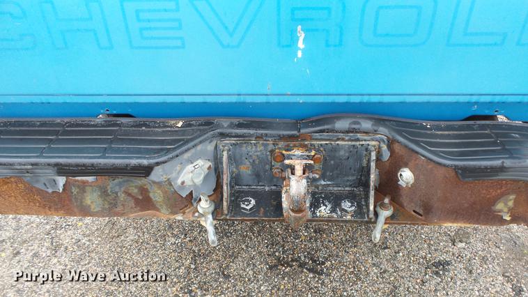 image for item DC3216 1999 Chevrolet C2500 pickup truck