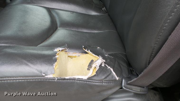 image for item DC3217 2005 Chevrolet Silverado 2500HD pickup truck