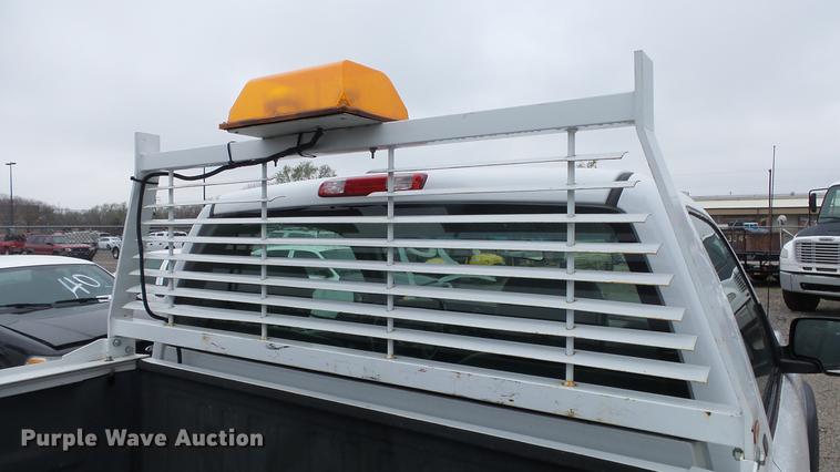 image for item DC3217 2005 Chevrolet Silverado 2500HD pickup truck