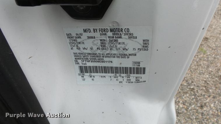 image for item DC3218 2008 Ford F250 Super Duty XL pickup truck