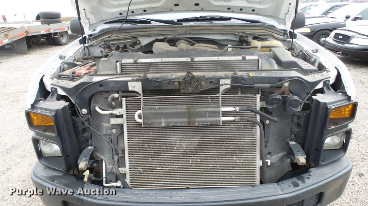 image for item DC3218 2008 Ford F250 Super Duty XL pickup truck