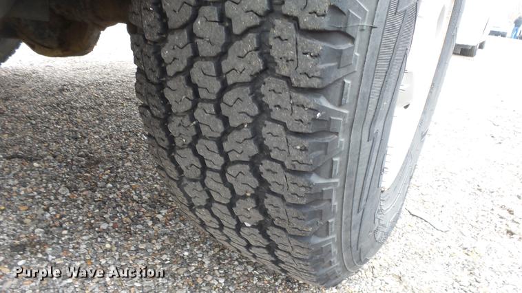 image for item DC3218 2008 Ford F250 Super Duty XL pickup truck