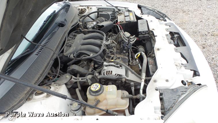 image for item DC3220 2006 Ford Taurus SE