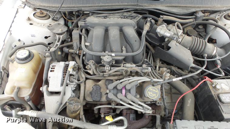 image for item DC3220 2006 Ford Taurus SE