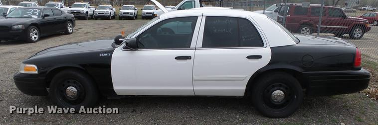 image for item DC3222 2009 Ford Crown Victoria Police Interceptor