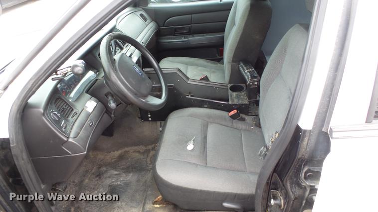 image for item DC3222 2009 Ford Crown Victoria Police Interceptor
